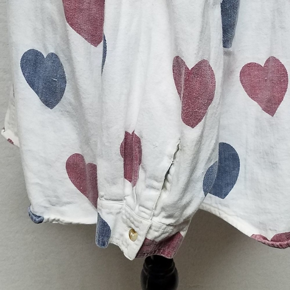 Vintage 80s Carolina Colours 11 White Blue Red Heart Denim V-neck Button Up Top - Picture 8 of 13